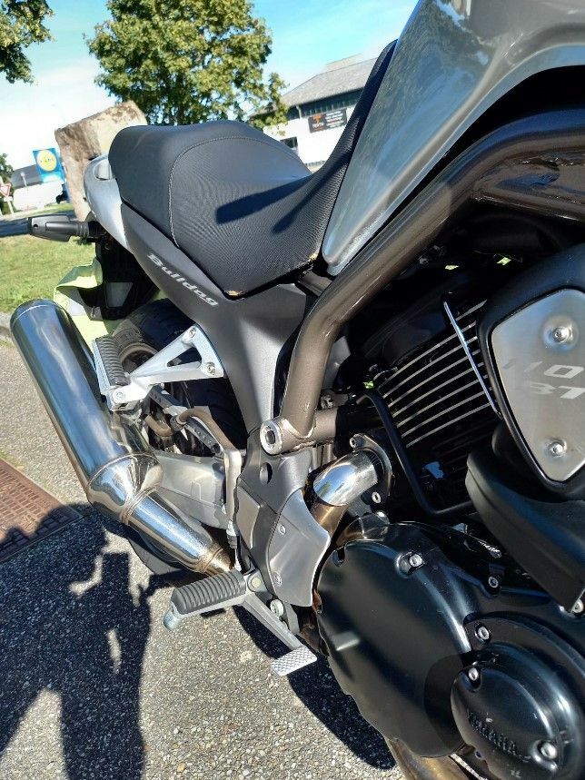 Photo YAMAHA BT 1100 BULLDOG