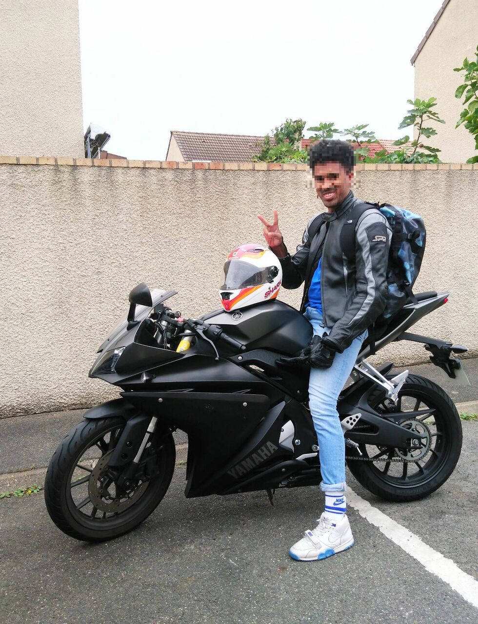 Photo YAMAHA YZF-R125