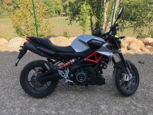 APRILIA SHIVER 900