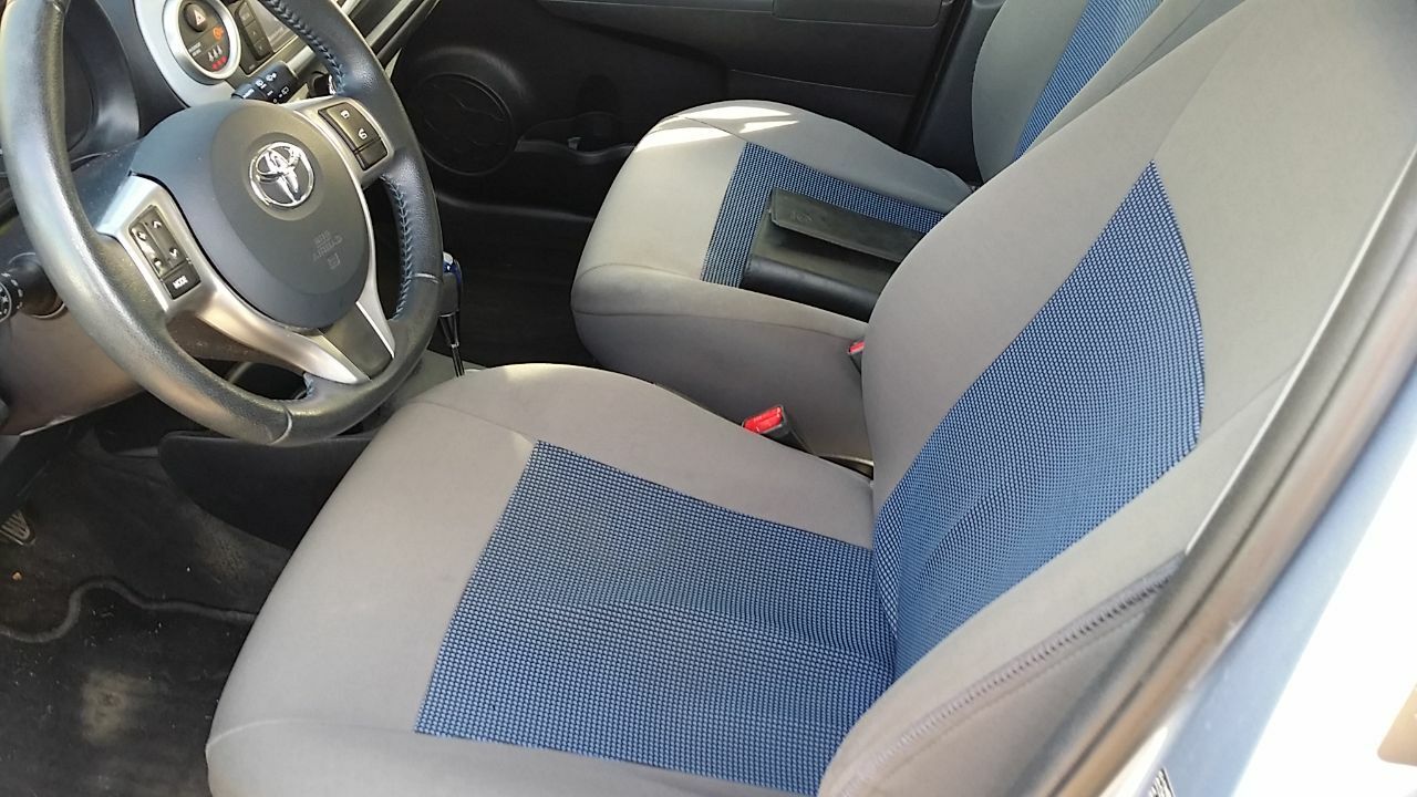 Photo TOYOTA YARIS HYBRID