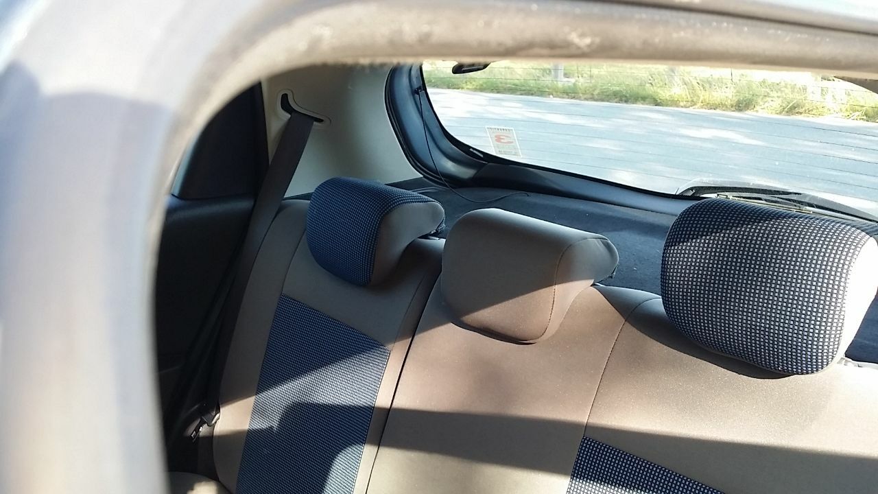 Photo TOYOTA YARIS HYBRID