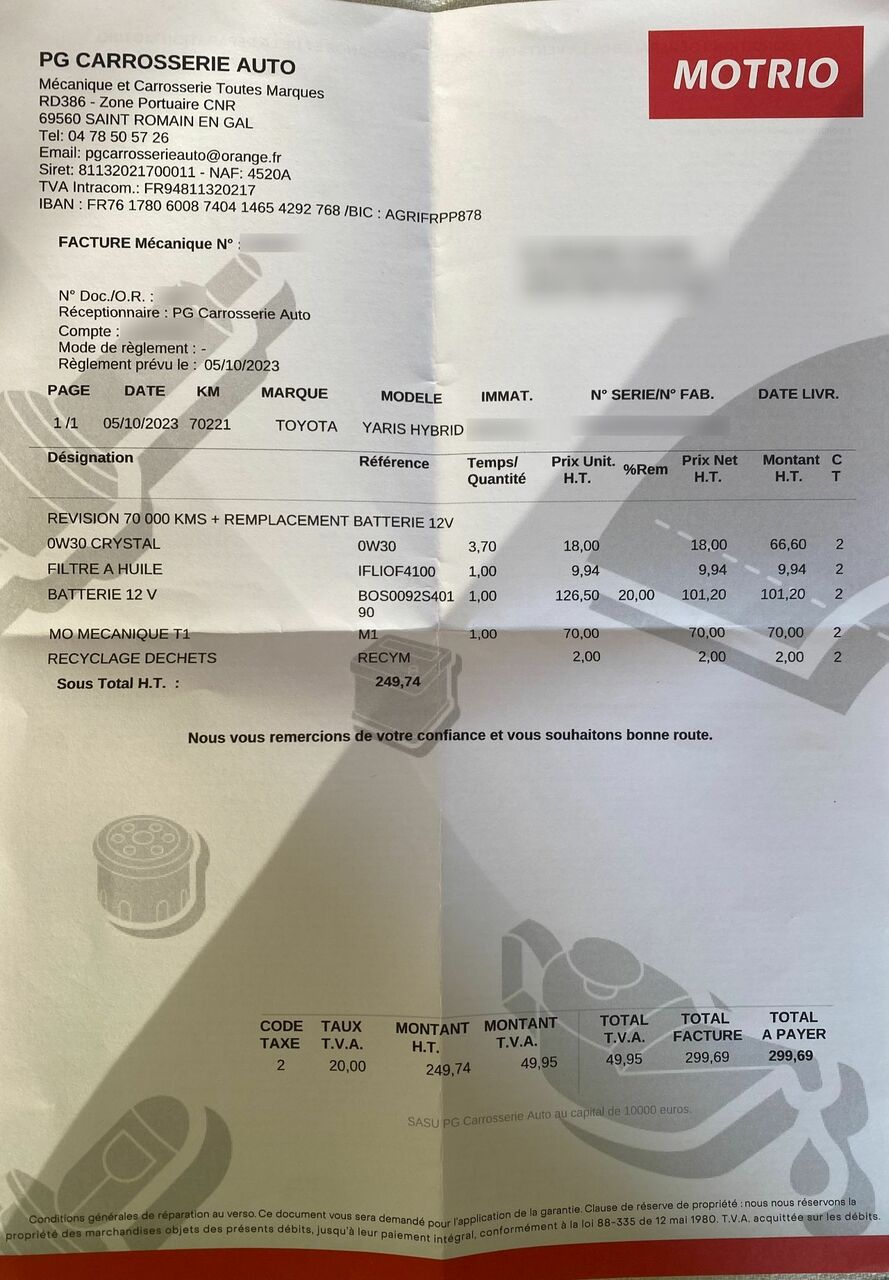 Photo TOYOTA YARIS HYBRID