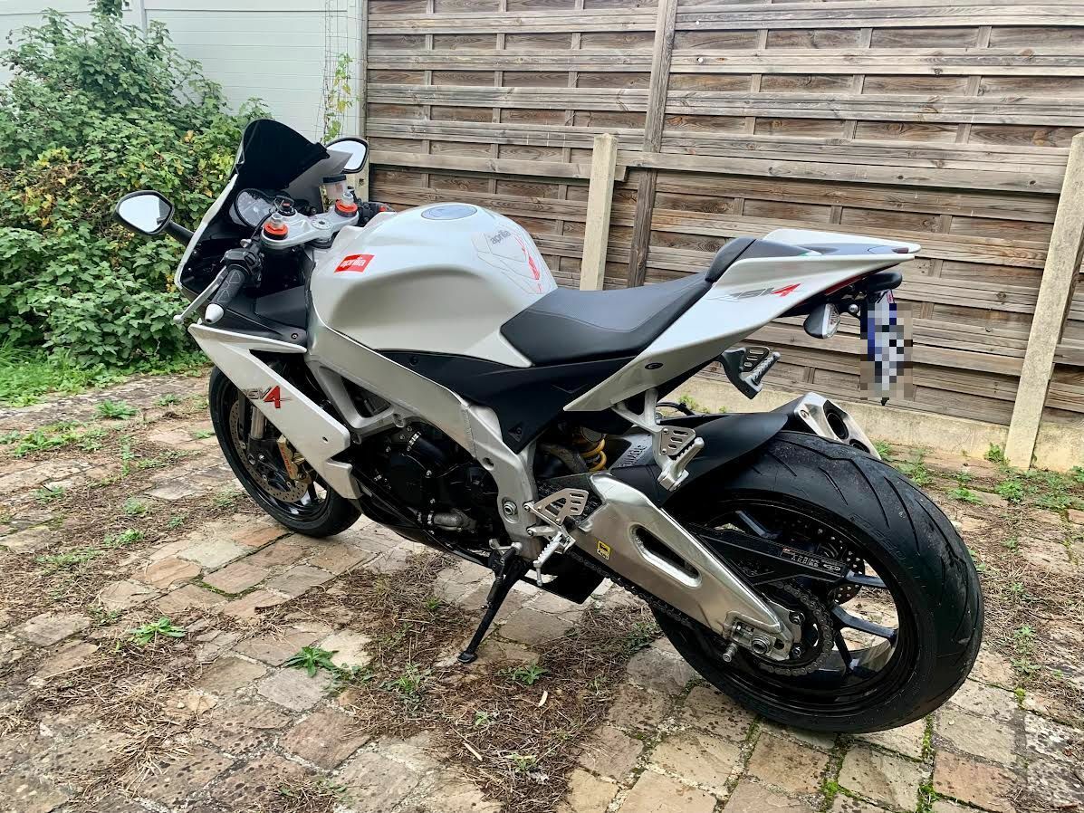 Photo APRILIA RSV4 1000 R