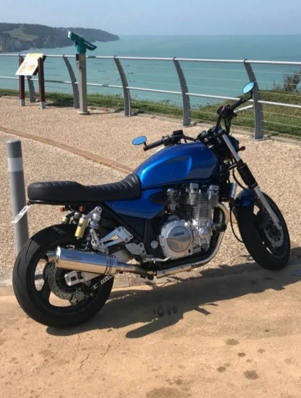 Photo YAMAHA XJR 1300