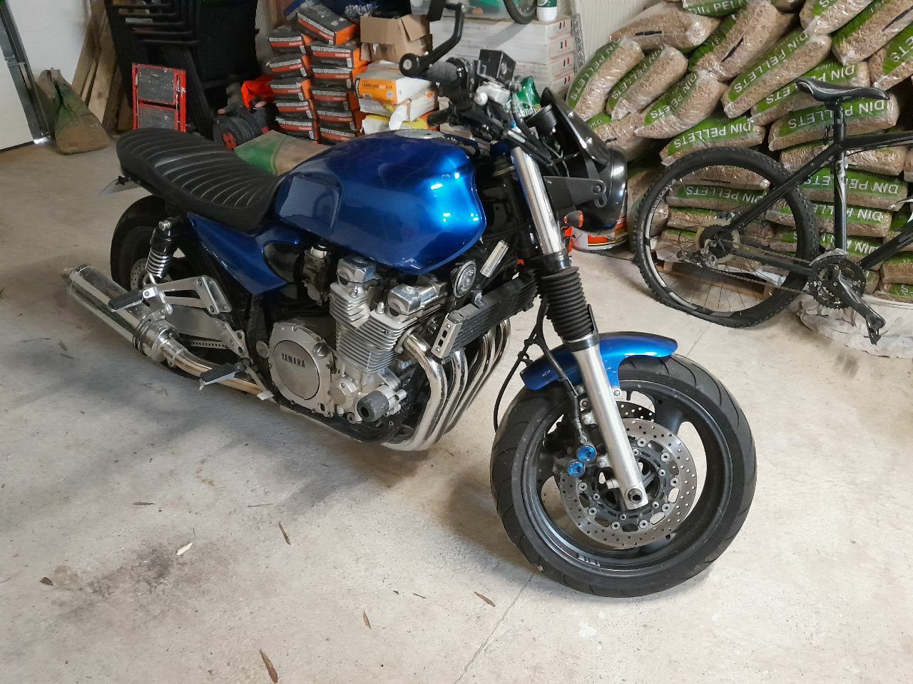 Photo YAMAHA XJR 1300