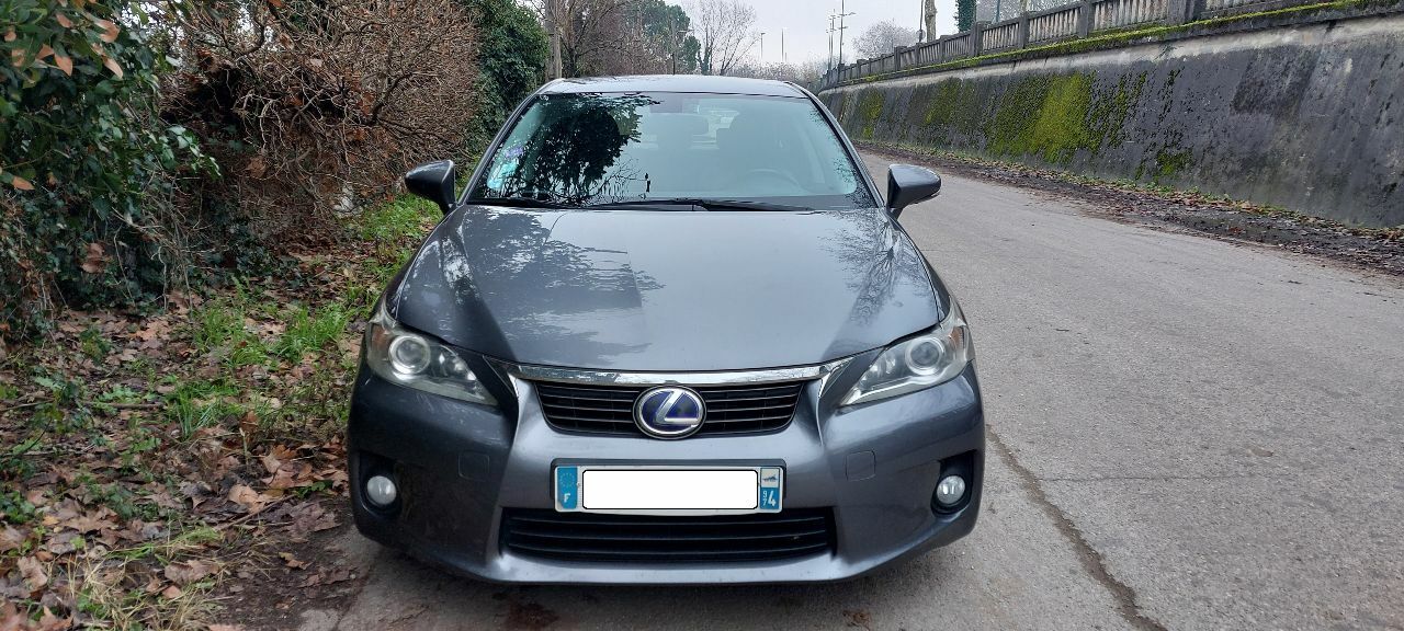 Photo LEXUS CT200H