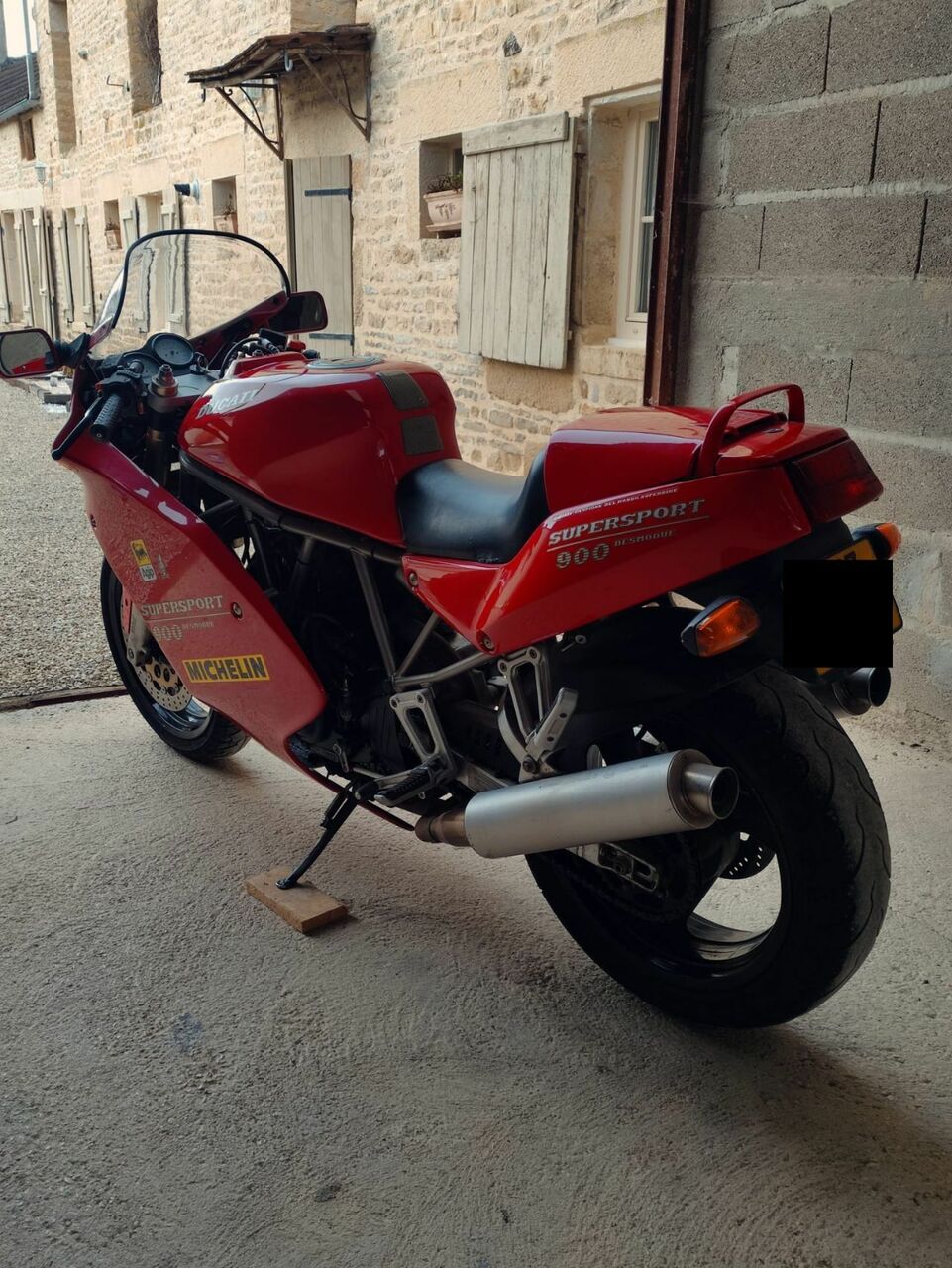 Photo DUCATI SUPERSPORT 900