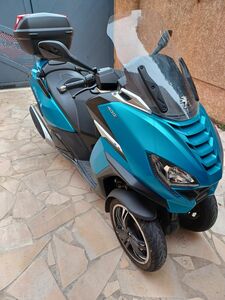 PEUGEOT METROPOLIS 400