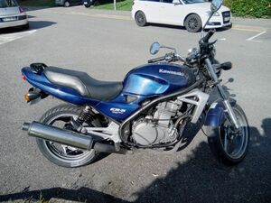 KAWASAKI ER5