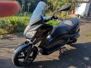 YAMAHA XMAX 250