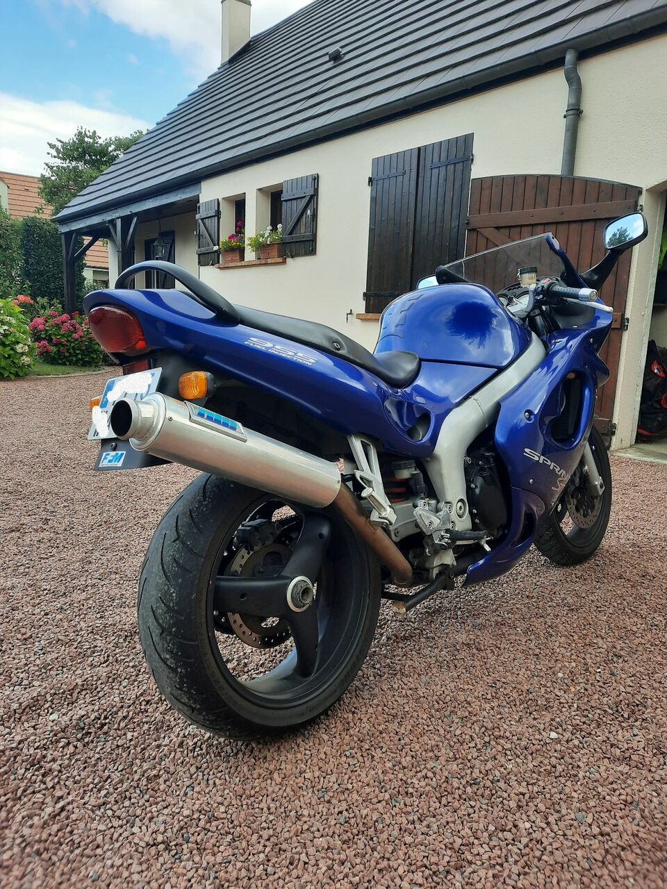 Photo TRIUMPH 955 I ST