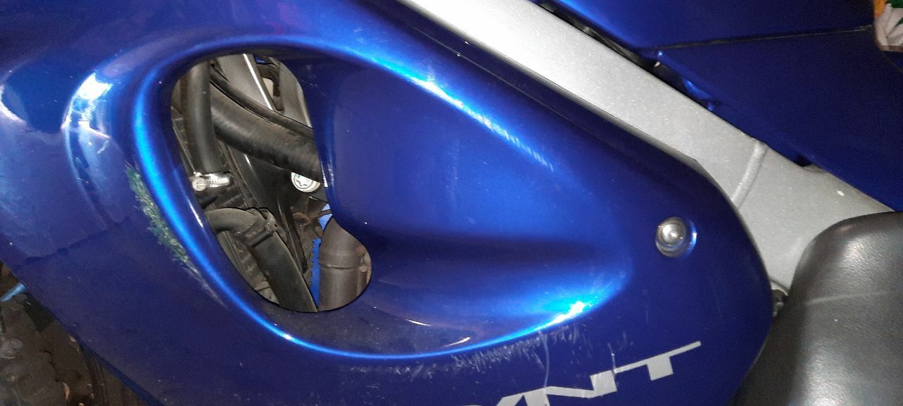 Photo TRIUMPH 955 I ST