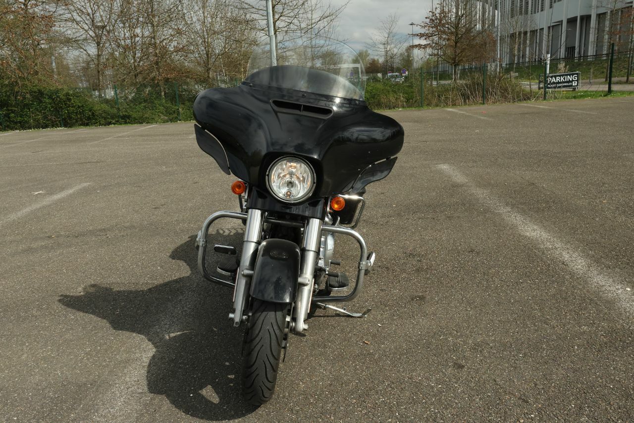 Photo HARLEY DAVIDSON FLHXS