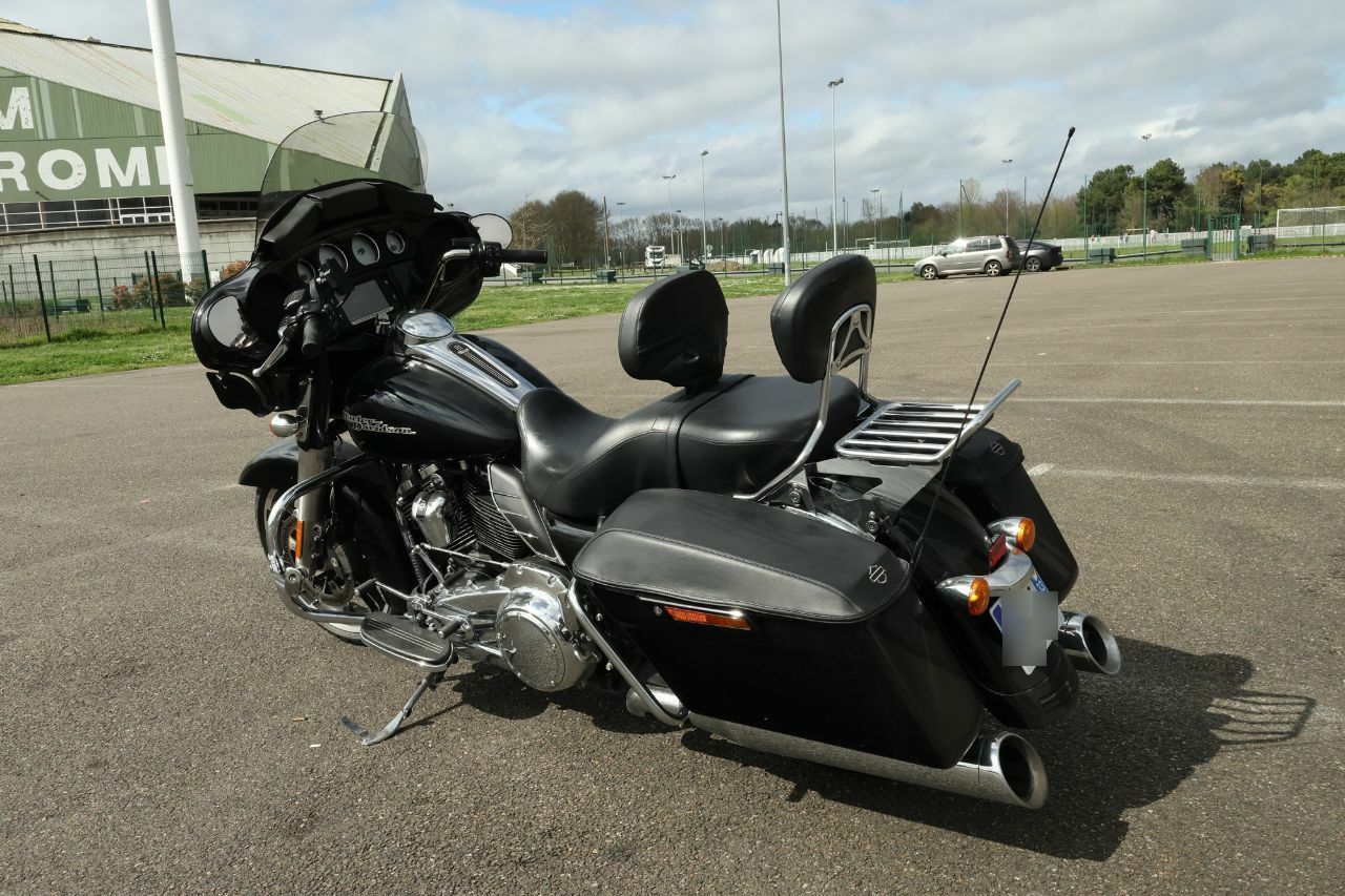 Photo HARLEY DAVIDSON FLHXS
