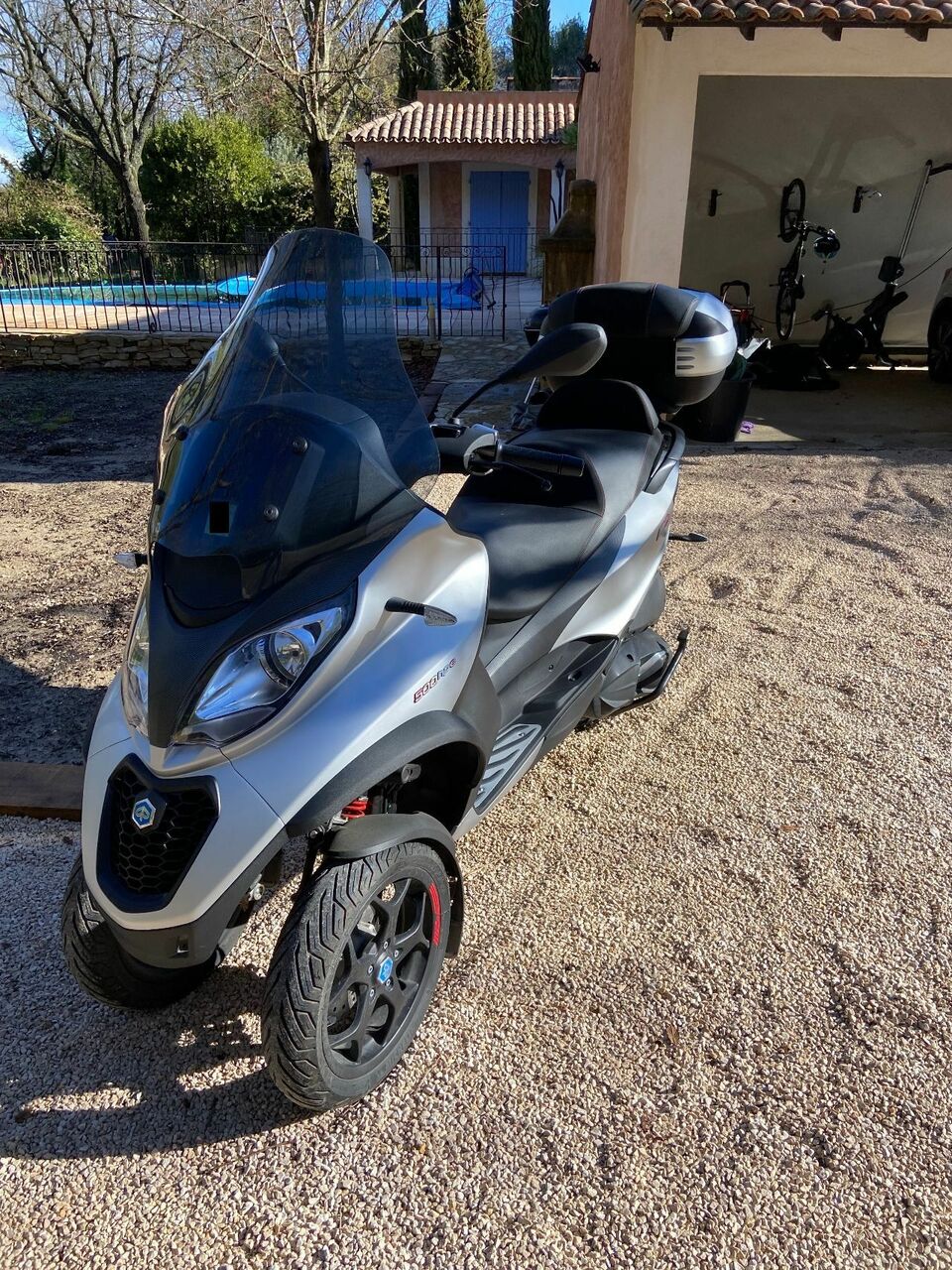 Photo PIAGGIO MP3 500 HPE