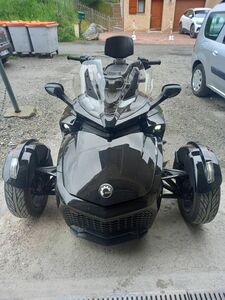 CAN AM  SPYDER 1330