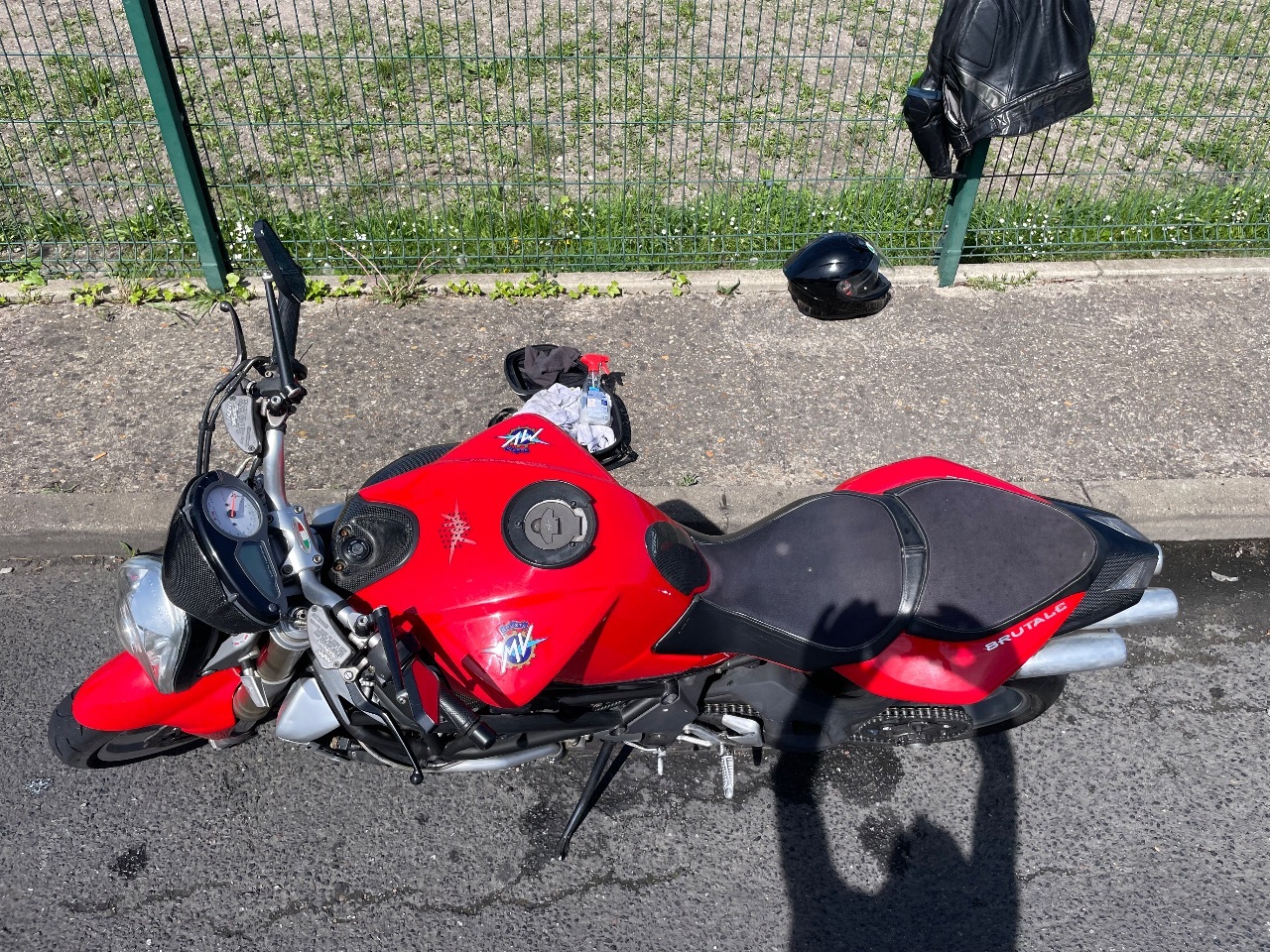 Photo MV AGUSTA BRUTALE 750