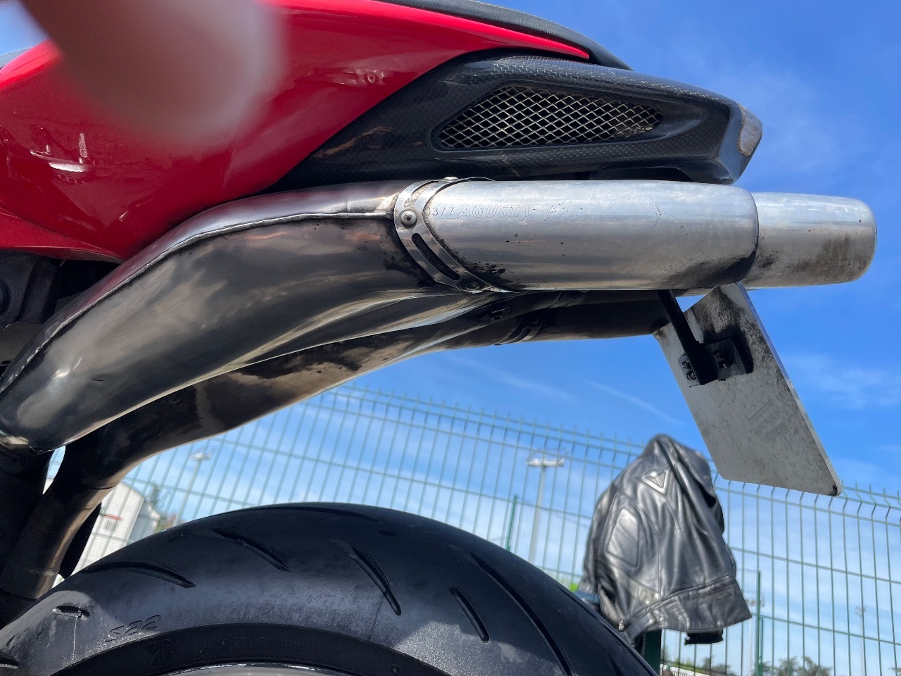 Photo MV AGUSTA BRUTALE 750