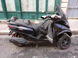 PIAGGIO MP3 350 LT