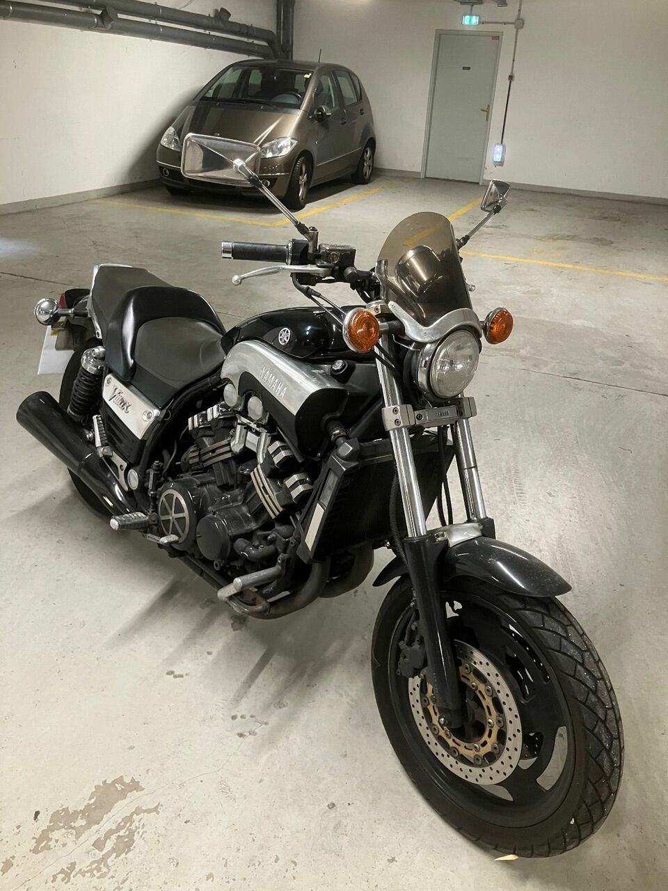 Photo YAMAHA VMAX 1200 BLACK