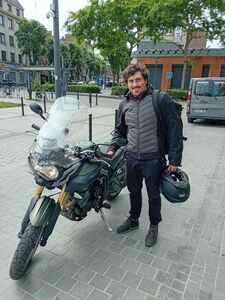 TRIUMPH TIGER 800