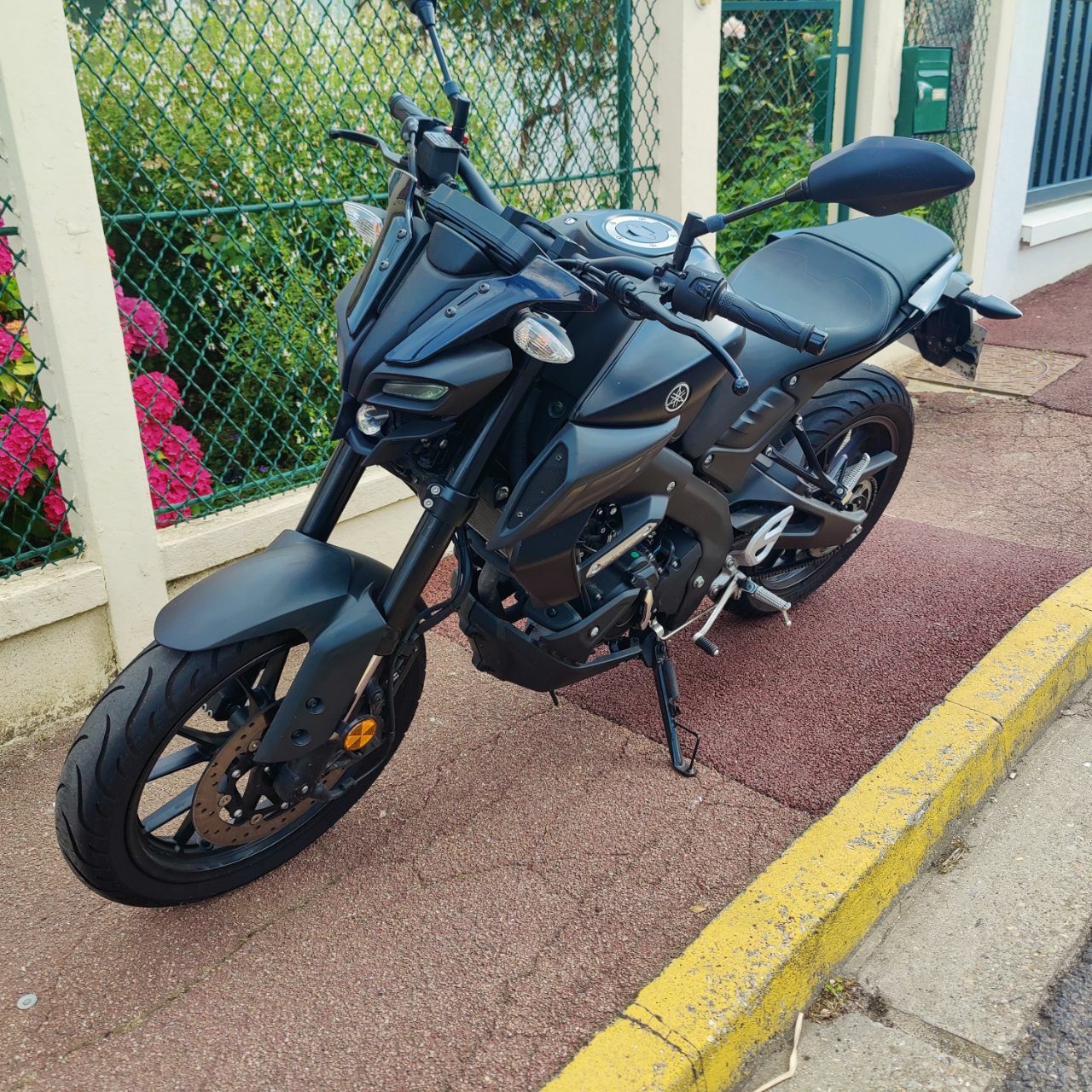 Photo YAMAHA MTN 125-A