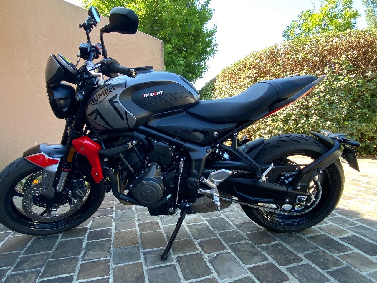 Photo TRIUMPH TRIDENT