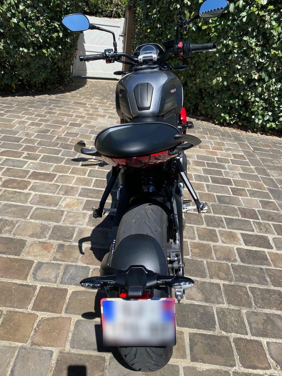 Photo TRIUMPH TRIDENT