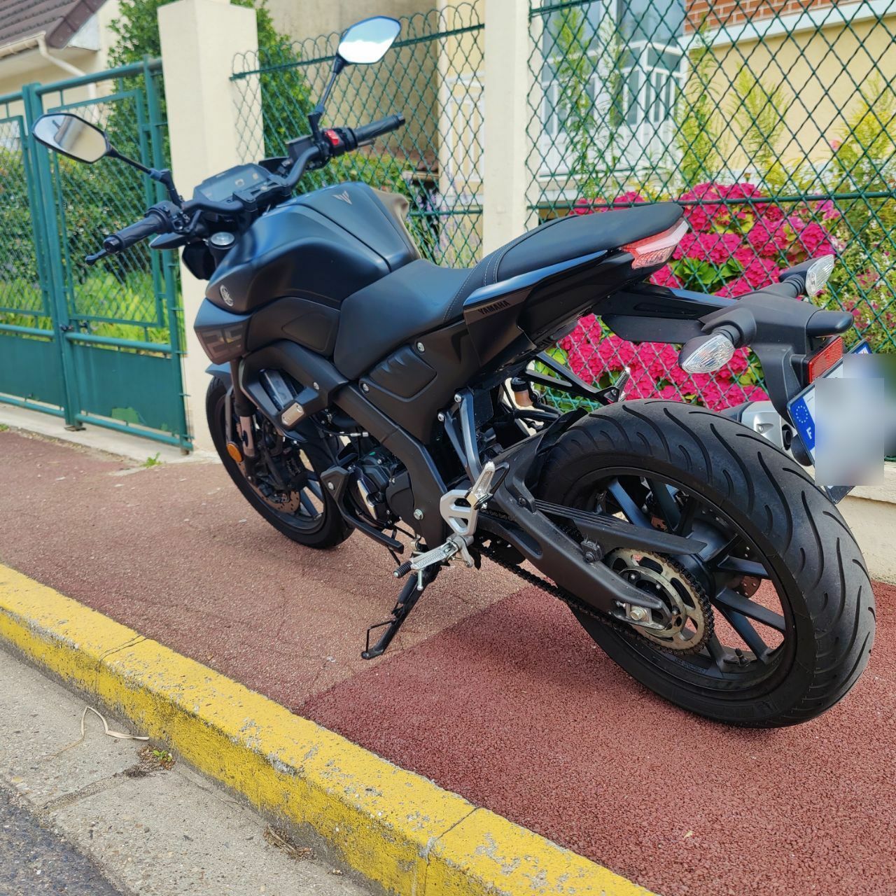 Photo YAMAHA MTN 125-A