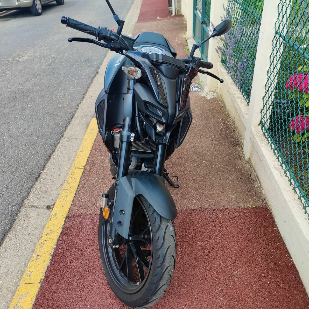 Photo YAMAHA MTN 125-A