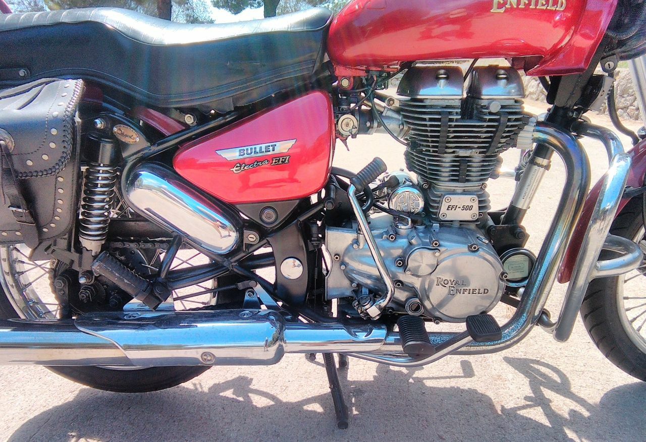 Photo ROYAL ENFIELD 500