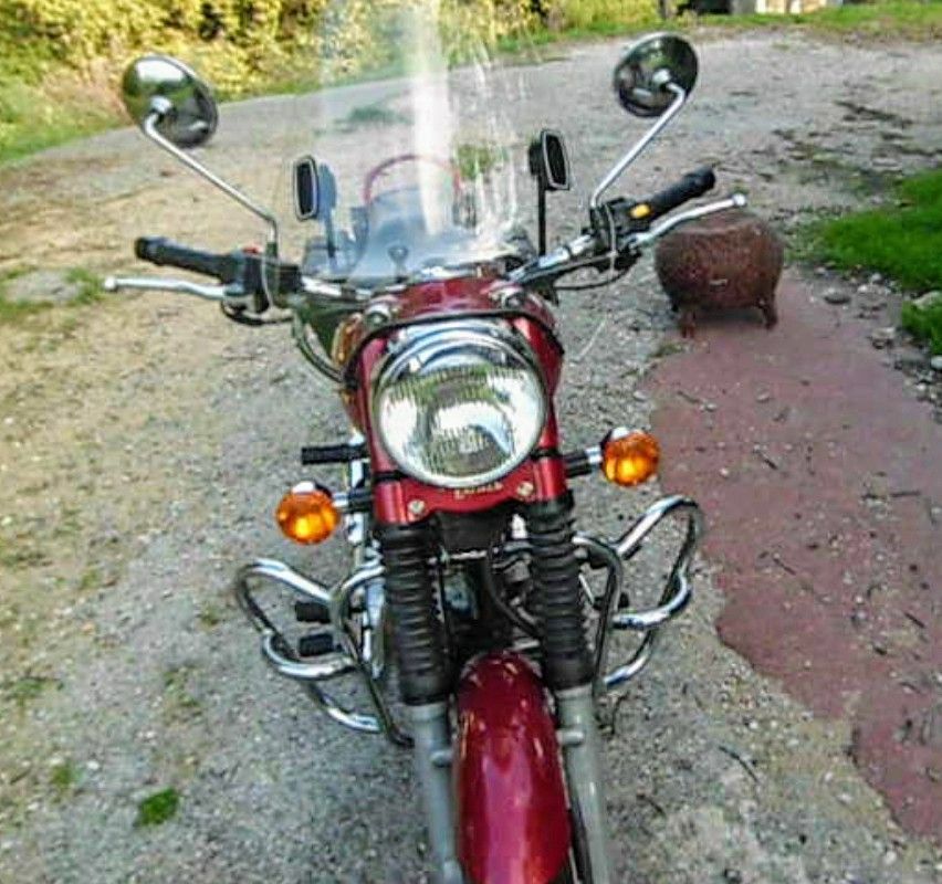Photo ROYAL ENFIELD 500