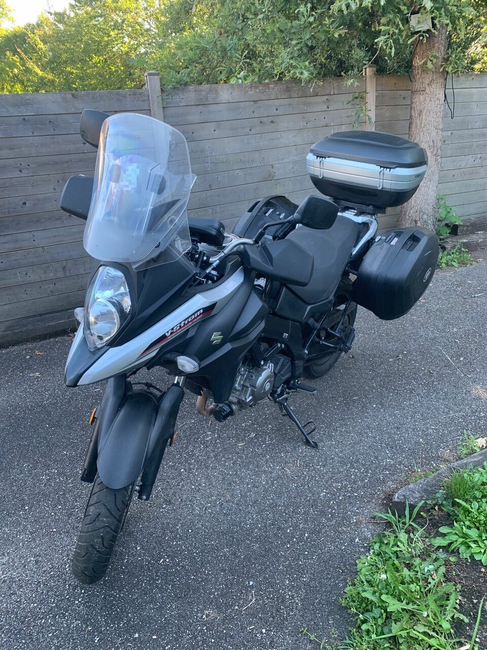 Photo SUZUKI DL 650 U