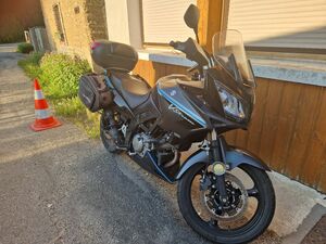 SUZUKI VSTROM 650