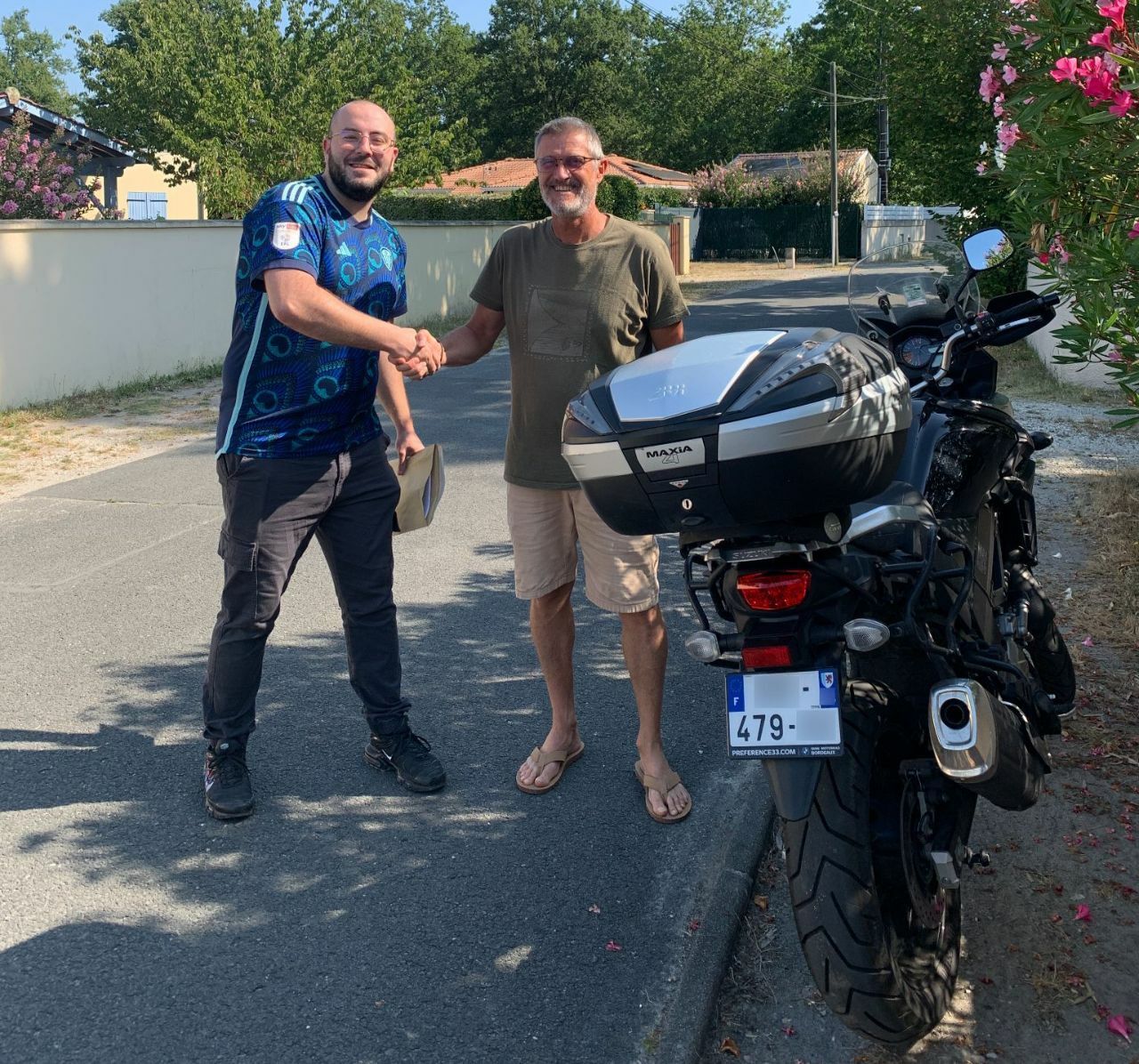 Photo SUZUKI DL 650 U