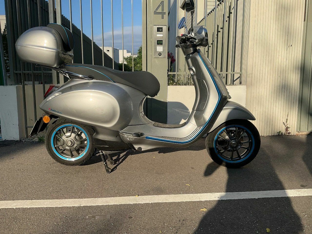 Photo VESPA ELETTRICA 70
