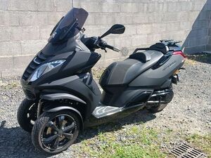 PEUGEOT METROPOLIS 400