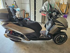 PEUGEOT METROPOLIS 400 SW