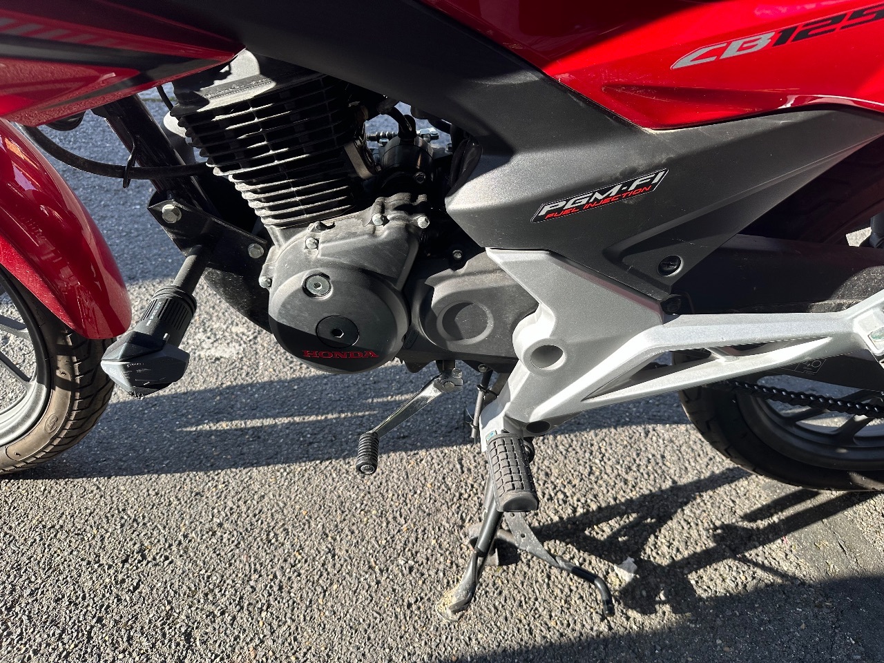 Photo HONDA GLR1251WH