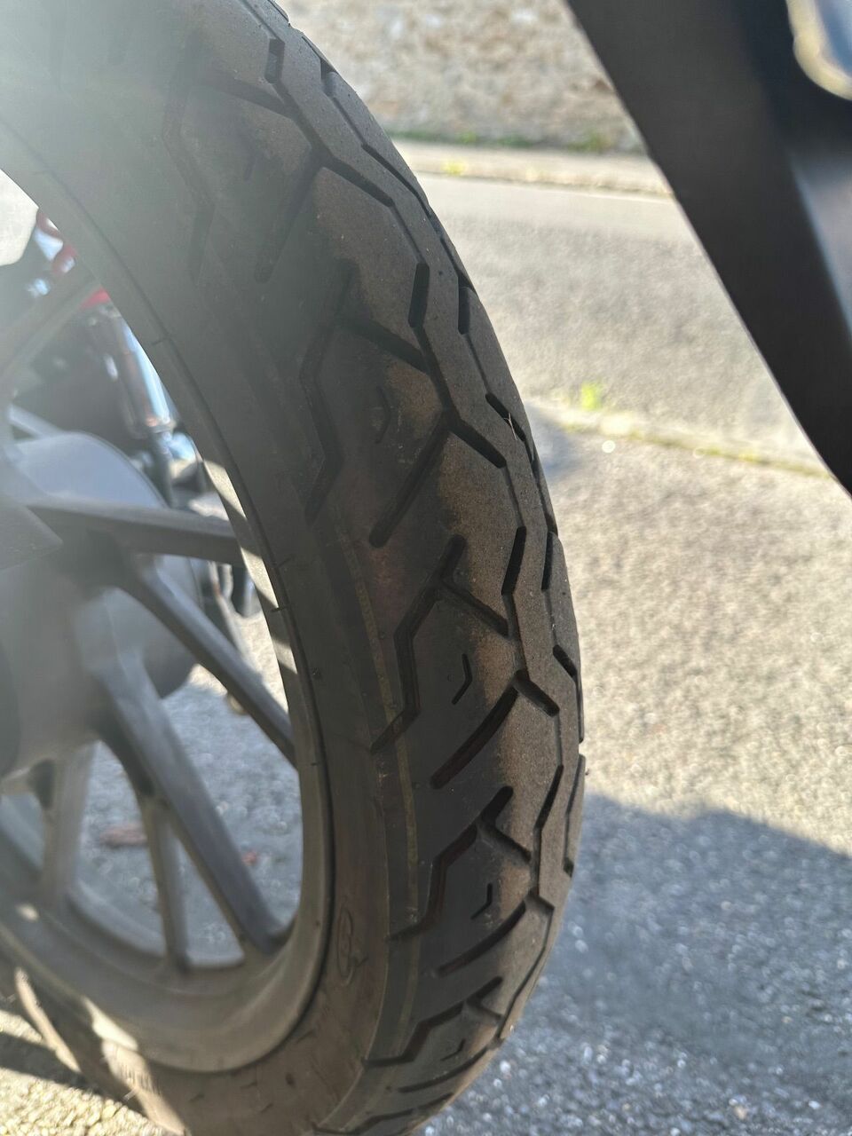 Photo HONDA GLR1251WH