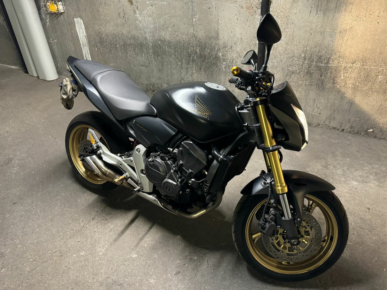 Photo HONDA CB 600 F