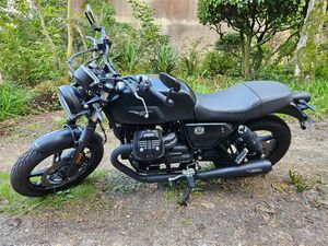 MOTO GUZZI V7 STONE 850