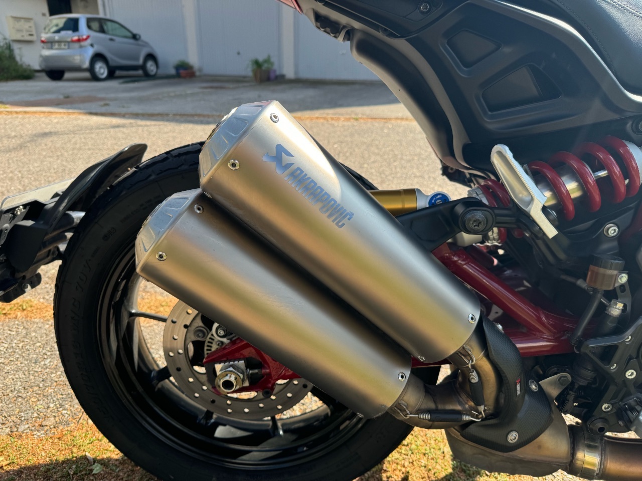 Photo INDIAN FTR 1200 S RACE