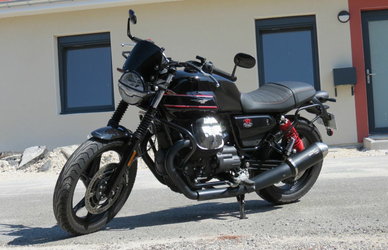 Photo MOTO GUZZI V7 STONE