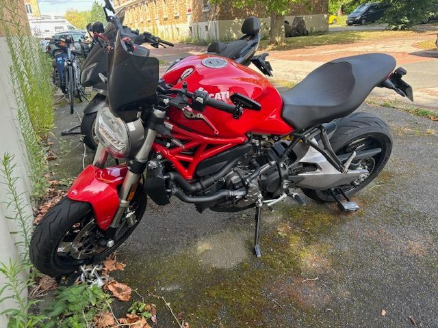 Photo DUCATI MONSTER 821