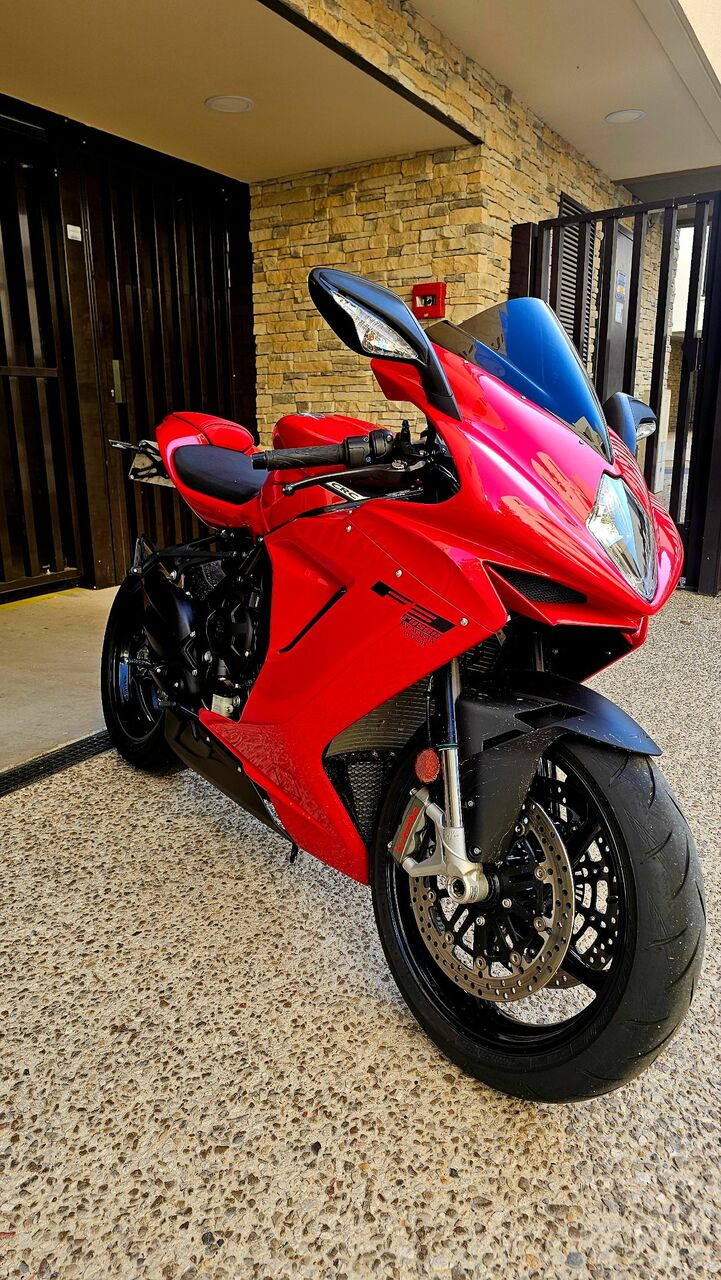 Photo MV AGUSTA F3 ROSSO