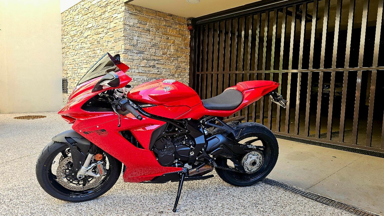 Photo MV AGUSTA F3 ROSSO