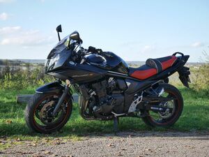 SUZUKI BANDIT 650 S