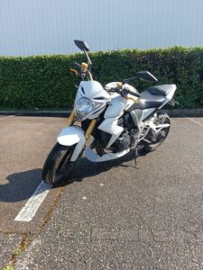 HONDA CB 1000 R