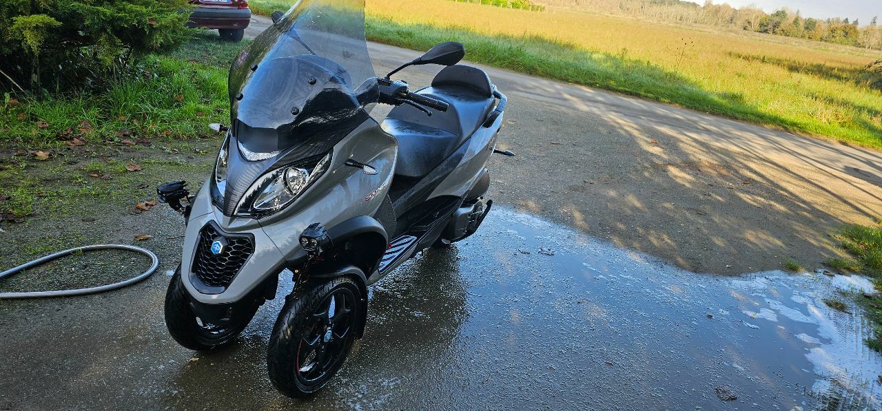 Photo PIAGGIO MP3 500 HPE